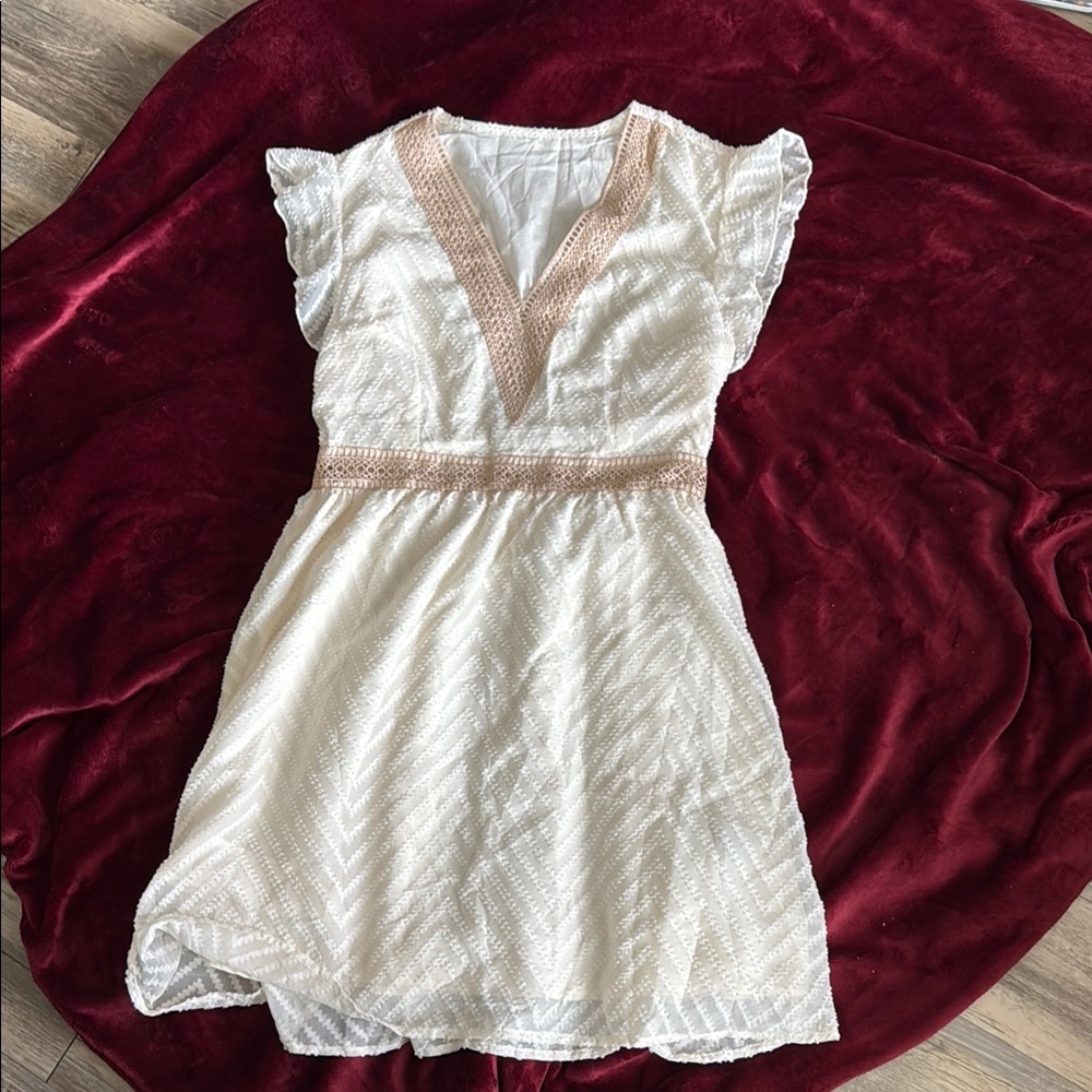 Chic White and Cream Midi Dress